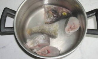 Zupa rybna okoniowa - 5 przepisów w domu krok po kroku