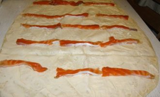 Lavash roll z czerwoną rybą - 10 przepisów krok po kroku z