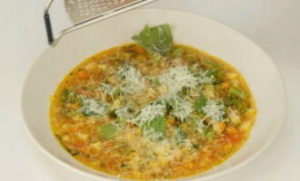 Zupa Minestrone - 7 przepisów na klasyczną włoską zupę z