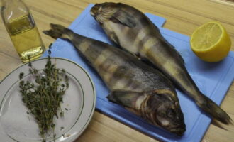 Terpug, pieczony w piekarniku - 6 przepisów, jak ugotować pysznie tarnik rybny w folii, z ziemniakami, cały