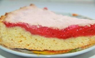 Ciasto z czerwonymi porzeczkami - 6 przepisów na piekarnik krok po kroku