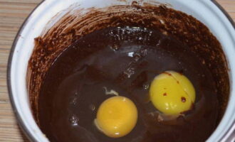 Brownie - 10 klasycznych domowych przepisów na czekoladowe ciasteczka z krok po kroku
