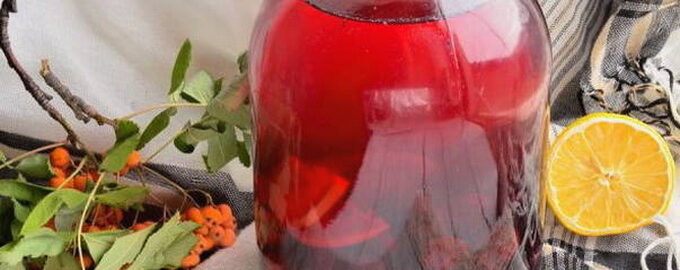 Kompot winogronowy bez sterylizacji w 3-litrowym słoiku na zimę - 8 prostych przepisów w domu