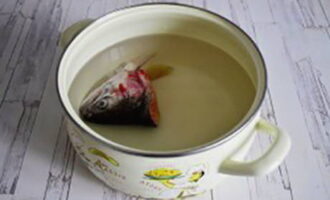 Zupa z czerwonej ryby - 10 przepisów na klasyczną zupę rybną w domu krok po kroku