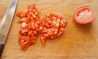 Gulasz warzywny z bakłażanem i cukinią - 8 przepisów krok po kroku