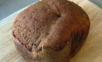Chleb w wypiekaczu do chleba - 10 prostych i pysznych domowych przepisów