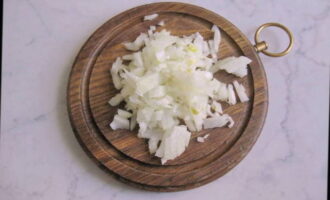 Kharcho z kurczaka - 7 przepisów na klasyczną zupę kharcho z ryżem, ziemniakami w domu z działaniami krok po kroku