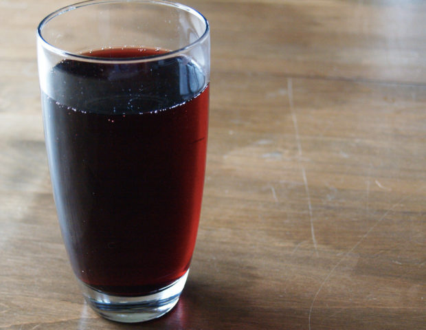 Sok wiśniowy: korzyści i szkody dla zdrowia ludzkiego, jak pić