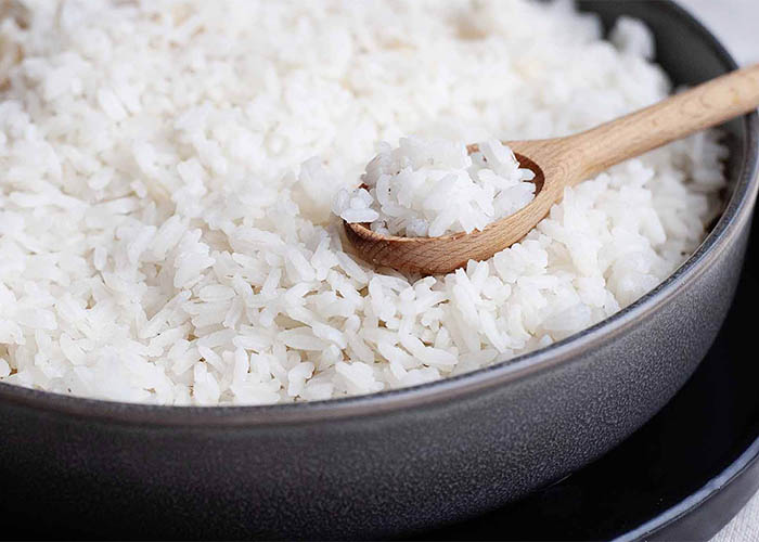 łyżka gotowanego ryżu